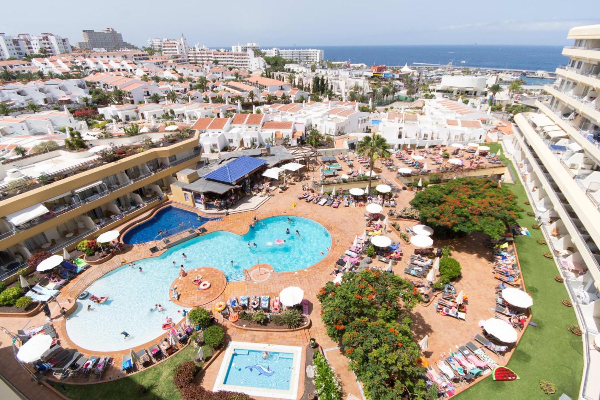 Santa Maria 105 - Two Bed With Sea Views *